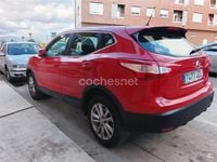 Usado Nissan Qashqai Visia 163 CV (119 kW) 2017 Rojo SUV