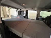 Usado Citroën e-Berlingo Shine 102 CV (75 kW) 2021 Gris / plata Monovolumen