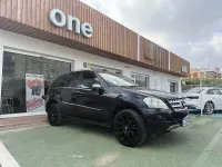Usado Mercedes ML320 AMG Edition 1 224 CV (164 kW) 2008 Negro SUV