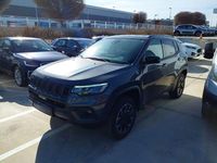 Usado Jeep Compass Trailhawk 240 CV (176 kW) 2022 Gris / plata SUV