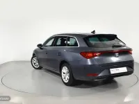 Usado Seat Leon Style 116 CV (85 kW) 2025 Gris Berlina