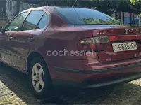 Usado Seat Toledo Sport 110 CV (80 kW) 1999 Granate Berlina