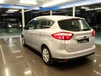 Usado Ford C-MAX Trend 115 CV (84 kW) 2011 Beige Monovolumen