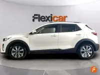 Usado Kia Stonic 100 CV (73 kW) 2021 Blanco SUV
