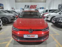 Usado VW Golf VIII 115 CV (84 kW) 2022 Granate Berlina