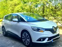 Usado Renault Grand Scénic IV 110 CV (80 kW) 2017 Blanco Monovolumen