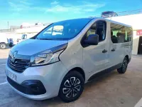Usado Renault Trafic 125 CV (91 kW) 2016 Gris Monovolumen