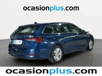 Usado Skoda Octavia Ambition 150 CV (110 kW) 2023 Azul Familiar