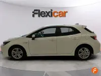 Używany Toyota Corolla Active 122 KM (89 kW) 2020 Biały