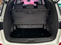 Usado SsangYong Rodius Limited 178 CV (130 kW) 2017 Blanco Monovolumen