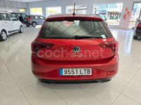 Usado VW Polo Advance 95 CV (69 kW) 2021 Granate Berlina