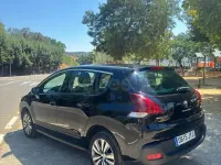 Usado Peugeot 3008 Style 120 CV (88 kW) 2016 Negro Berlina