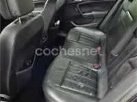 Usado Opel Insignia Selective 130 CV (95 kW) 2012 Violeta / lila Berlina