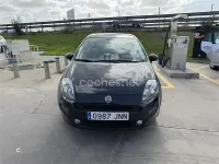 Usado Fiat Punto Easy 69 CV (50 kW) 2016 Negro Utilitario