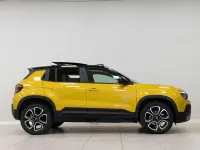 Usado Jeep Avenger Summit 100 CV (73 kW) 2025 Amarillo SUV