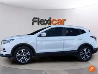 Käytetty Nissan Qashqai N-Connecta 116 HP (85 kW) 2018 Valkoinen Katumaasturi