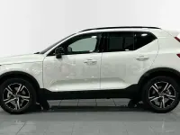 Usado Volvo XC40 Plus 163 CV (119 kW) 2025 Blanco SUV