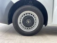 Usado Renault Kangoo 88 kW (120 CV) 2023 Blanco Monovolumen