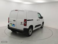 Usado Fiat Doblò 100 kW (136 CV) 2023 Blanco Monovolumen