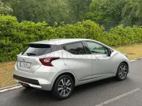 Usado Nissan Micra Tekna 90 HP (66 kW) 2019 Cinzento Citadino