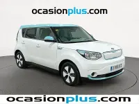 Usado Kia Soul EV 81 kW (111 CV) 2015 Snow white pearl + electronic blue SUV