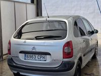 Usado Citroën Xsara Picasso 90 CV (66 kW) 2003 Gris Monovolumen