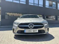 Usado Mercedes A180 116 CV (85 kW) 2020 Gris / plata Berlina