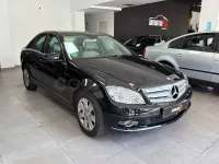 Usado Mercedes C180 Avantgarde 156 CV (114 kW) 2010 Negro Familiar