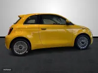 Nuevo Fiat 500 Icon 65 CV (47 kW) 2026 Amarillo Berlina