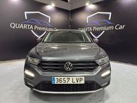 Usado VW T-Roc Advance 150 CV (110 kW) 2021 Gris / plata SUV