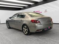 Usado Peugeot 508 SW Active 120 CV (88 kW) 2018 Gris / plata Familiar