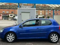Usado VW Golf IV Highline 140 CV (102 kW) 2004 Azul Berlina