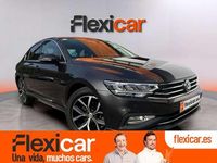 Używany VW Passat Executive 120 KM (88 kW) 2020 Szary Kombi