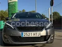 Usado Peugeot 308 Allure 115 CV (84 kW) 2013 Gris / plata Berlina