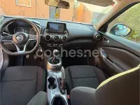 Usado Nissan Juke Acenta 114 CV (83 kW) 2021 Gris / plata SUV