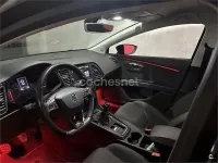 Usado Seat Leon FR 150 CV (110 kW) 2019 Negro Berlina