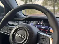 Usado Jeep Avenger 100 CV (73 kW) 2025 Negro SUV