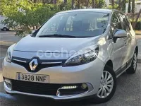 Usado Renault Scénic III Dynamique 110 CV (80 kW) 2013 Gris / plata Monovolumen