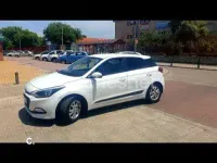 Usado Hyundai i20 GO! 85 CV (62 kW) 2016 Blanco Berlina