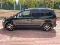 Usado VW Touran Edition 105 CV (77 kW) 2014 Negro Monovolumen