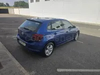 Usado VW Polo Advance 95 CV (69 kW) 2019 Azul Utilitario