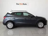 Usado Seat Arona Style 115 CV (84 kW) 2025 Gris / plata SUV