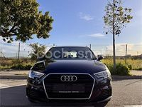 Usado Audi A3 116 CV (85 kW) 2018 Azul Berlina
