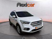 Usado Ford Kuga Trend+ 120 CV (88 kW) 2019 Blanco SUV