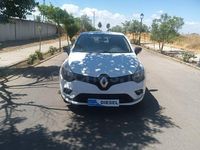 Usado Renault Clio IV Business 75 CV (55 kW) 2019 Blanco Berlina