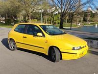 Usado Fiat Bravo 103 CV (75 kW) 2002 Amarillo Utilitario