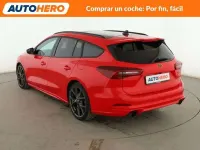Usado Ford Focus ST 280 CV (205 kW) 2024 Rojo Utilitario