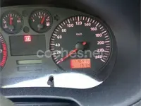 Usado Seat Toledo Stella 100 CV (73 kW) 1999 Granate Berlina