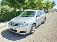 Usado Toyota Corolla Sol 116 CV (85 kW) 2006 Gris / plata Berlina