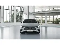 Nuevo Mercedes CLA180 136 CV (100 kW) 2025 Plata hightech Berlina
